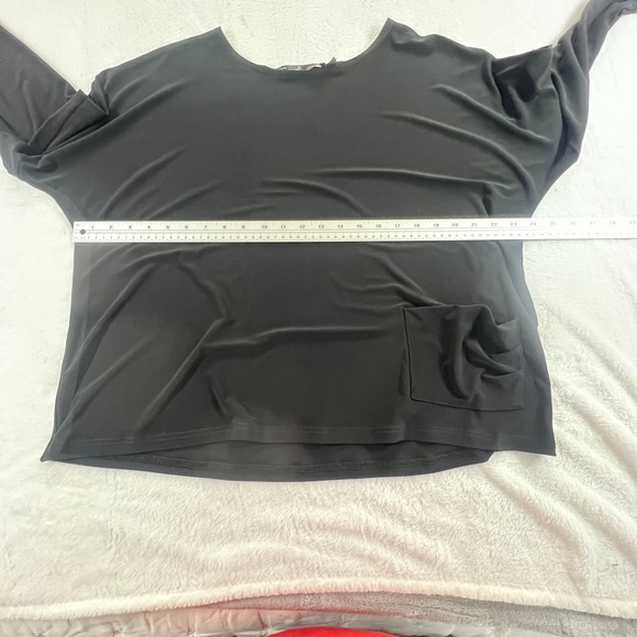 Sympli Top Womens 12 Black Long Sleeve Relaxed Fit Stretch Knit Elevated Basic - Picture 6 of 11